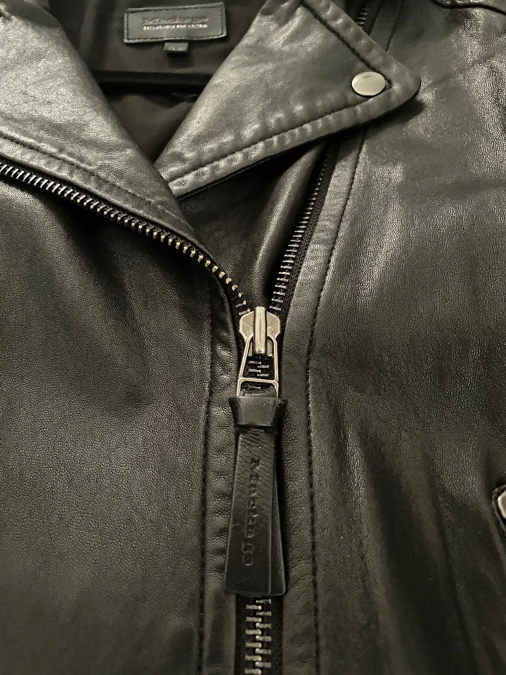 Mackage sleek black